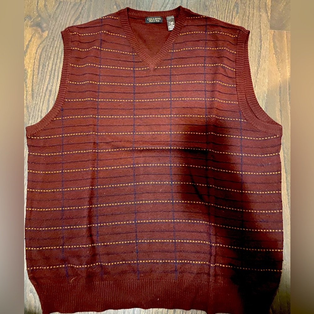 Men’s Italian made sweater vest